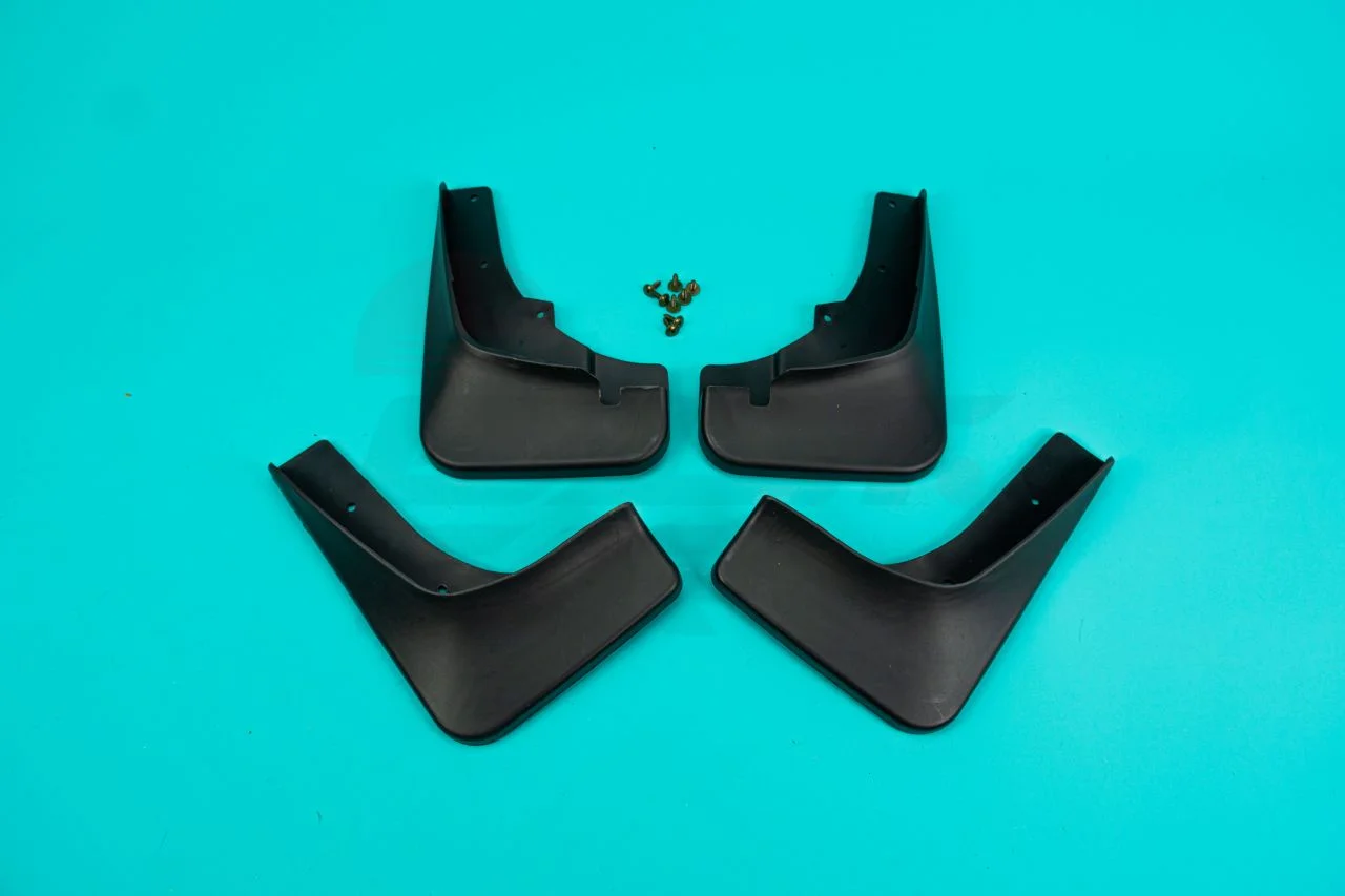 Брызговики Mitsubish Outlander 2003-2009г черные