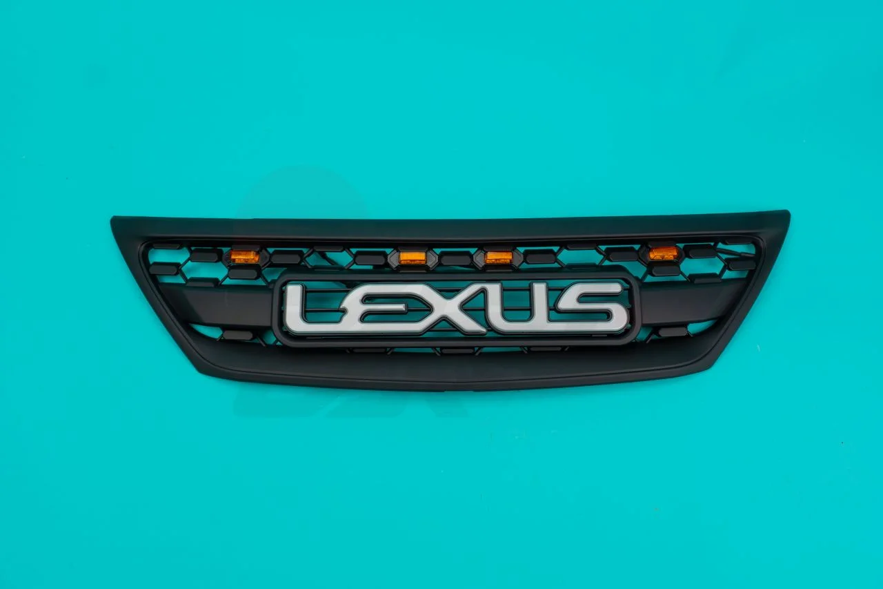 Решетка радиатора Lexus Rx330 RX350 2003-2008г USA