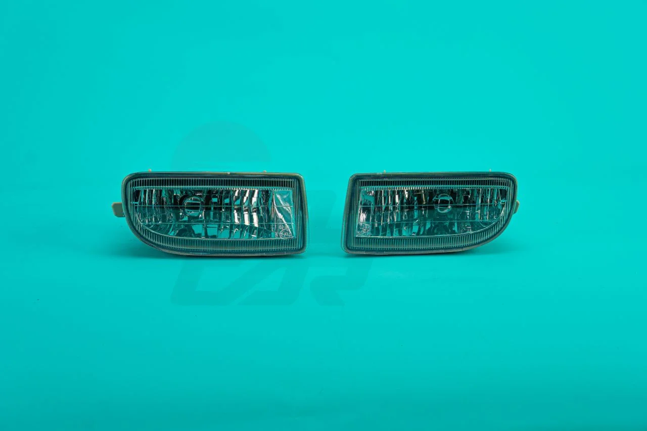 Противотуманные фары Toyota Land Cruiser 100