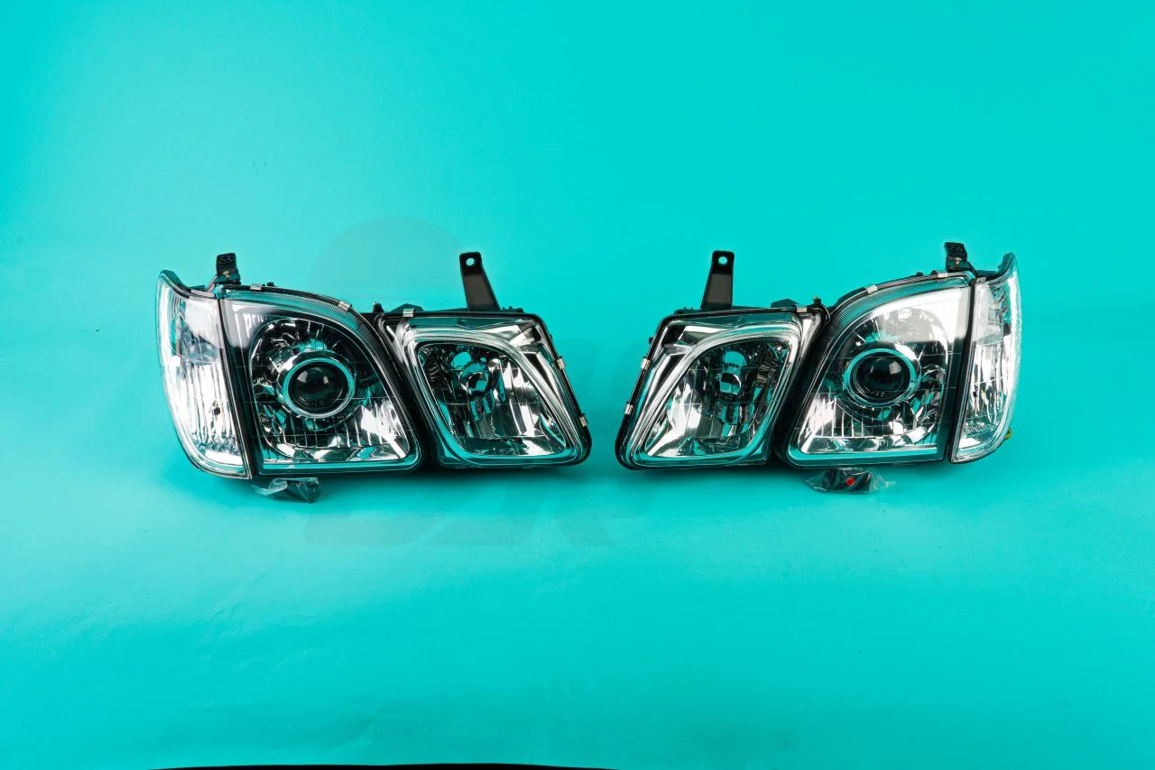 Lexus LX470 / Cygnus 1998-2007г Фары  комплект